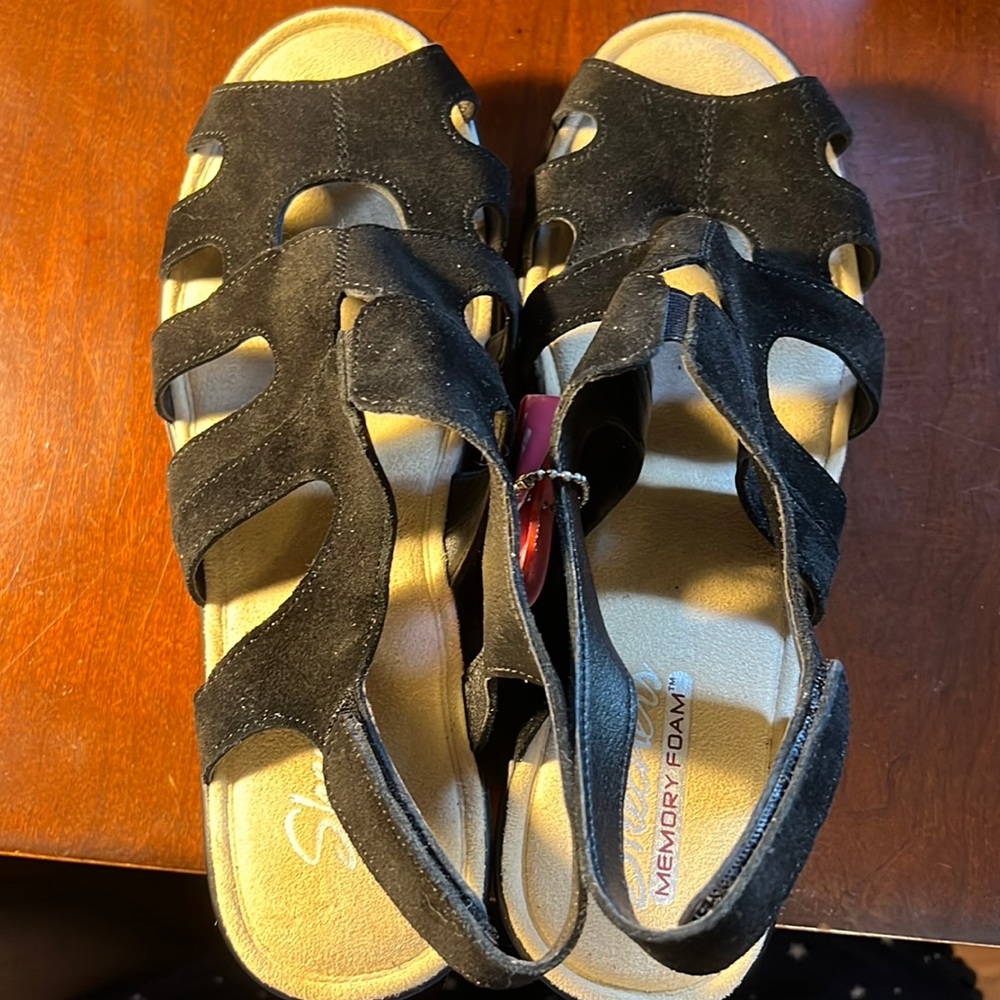Skechers platform wedge sandals
